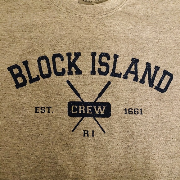 Block Island Crewneck - Picture 3 of 3